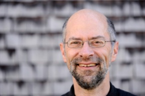 Rechts­wis­sen­schaft ohne Recht – Gewalt statt Gesetz